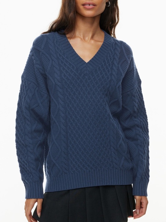 Aritzia Sweaters - Aritzia V-neck peggy sweater